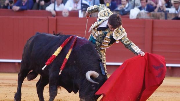 El Juli indulta al toro «Orgullito» en la Feria de Abril