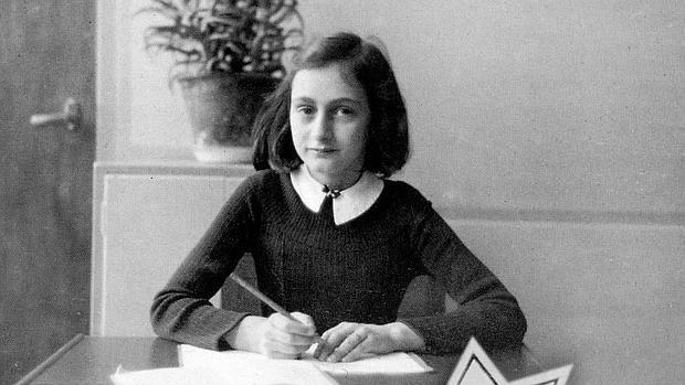 Al descubierto el interés de Anna Frank por el sexo en dos páginas inéditas de su diario