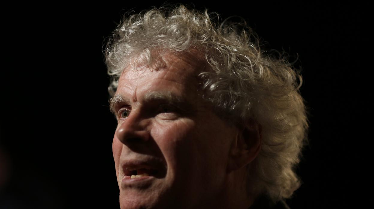 Simon Rattle en su gira de despedida: de cal y arena