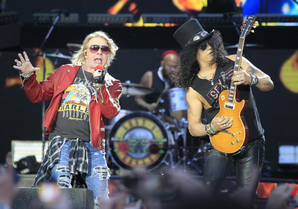 Axel Rose y Slash durante un concierto de Guns N' Roses