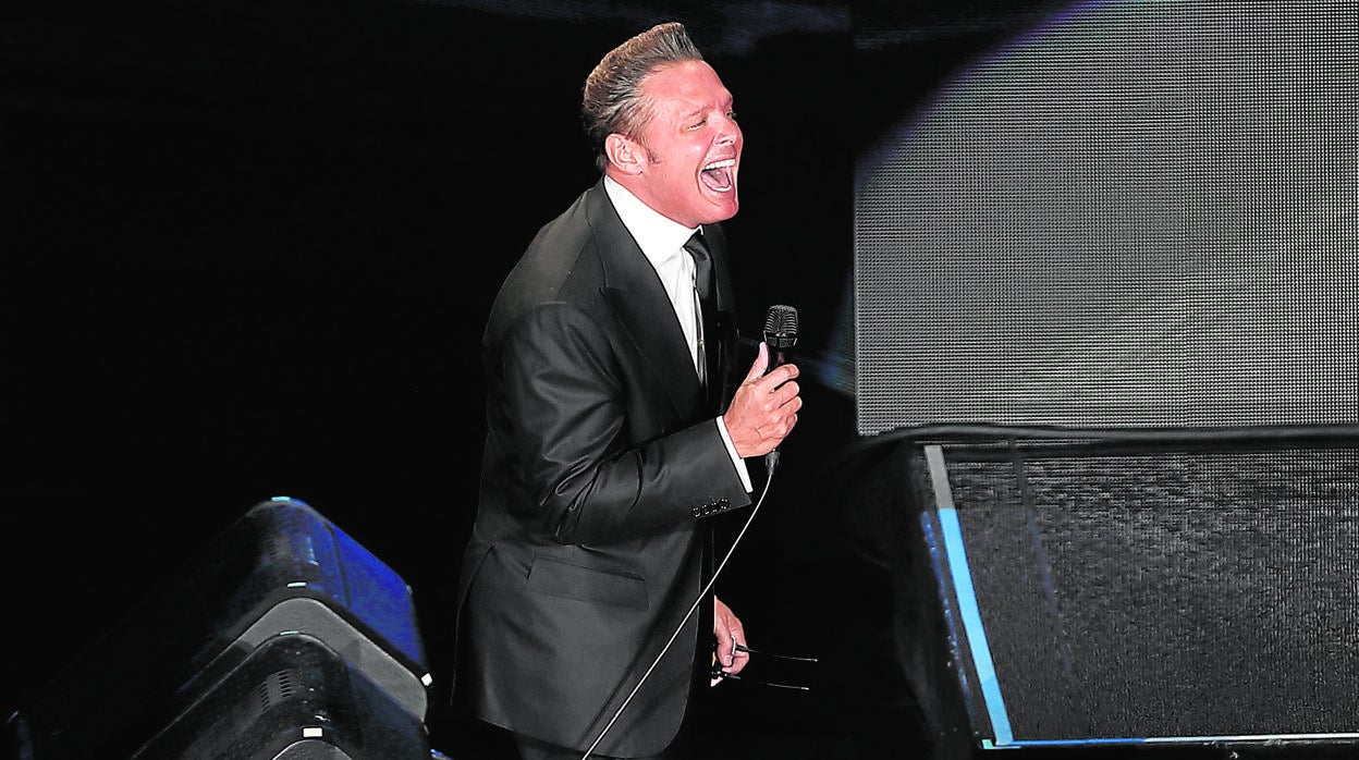 El cantante mexicano Luis Miguel