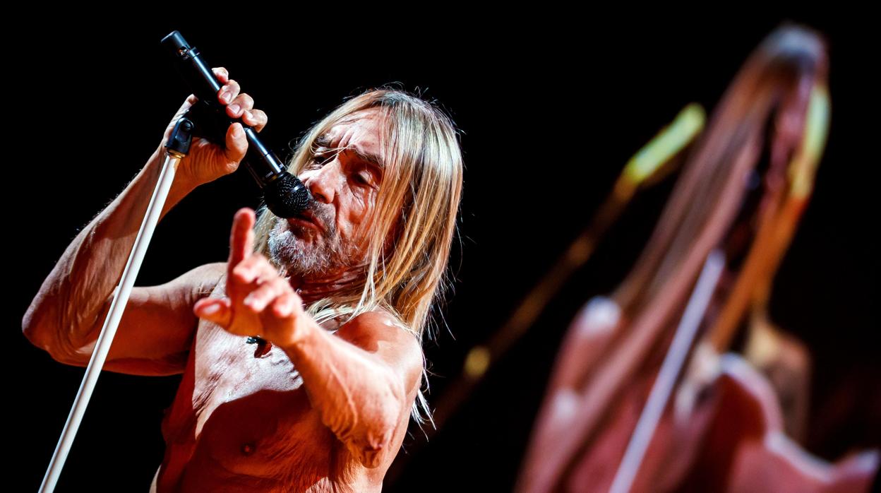 Iggy Pop, durante su actuación de ayer en el Festival de Jazz de Montreux (Suiza)