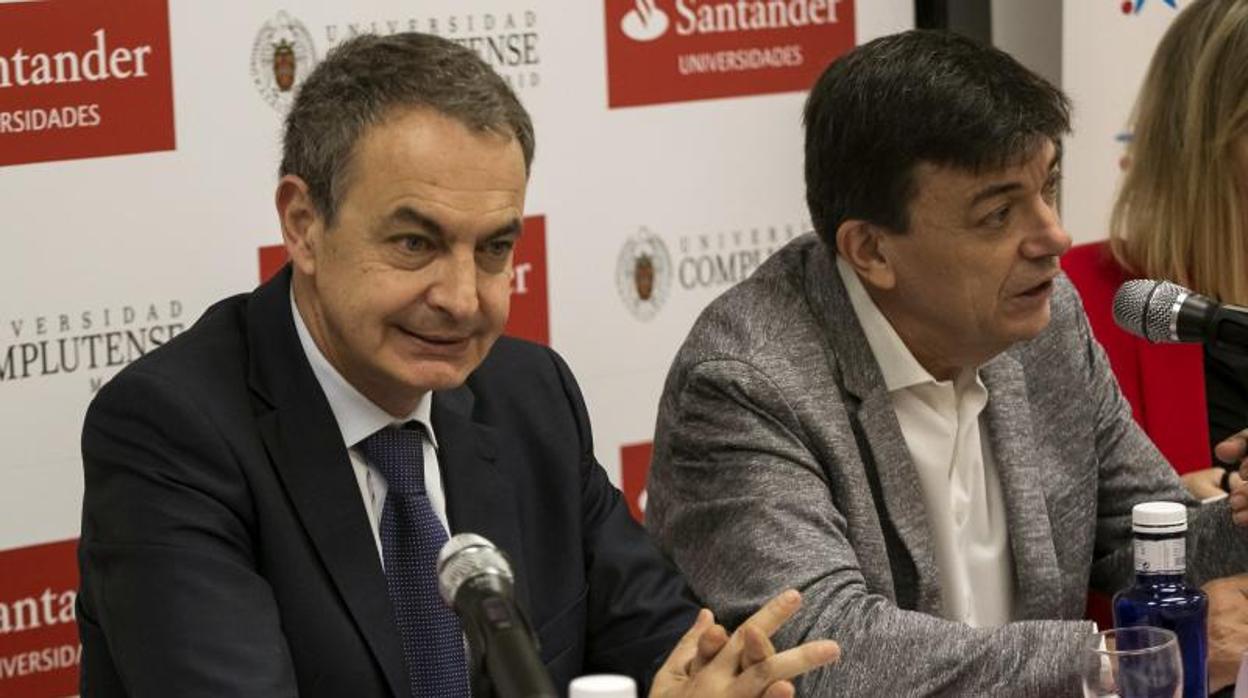 José Luis Rodríguez Zapatero junto al rector de la Universidad Complutense, Carlos Andradas