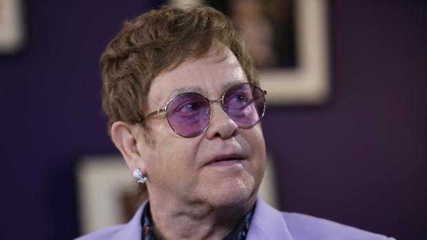 Elton John denuncia la discriminación homosexual en Rusia y los países del Este
