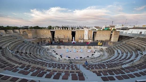 Las Niñas de Cádiz abren el VI Festival de los Teatros Romanos de Andalucía