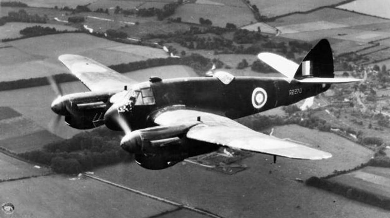 Un avión con radar incorporado de la RAF británica