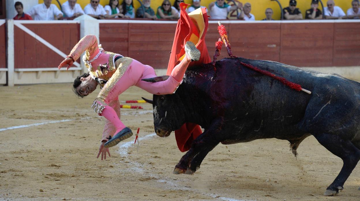 Momoento del percance a Serranito