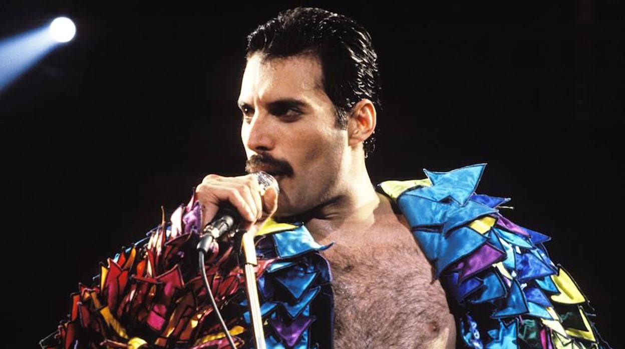 Cinco vídeos de Freddie Mercury que probablemente no conozcas (y también son geniales)