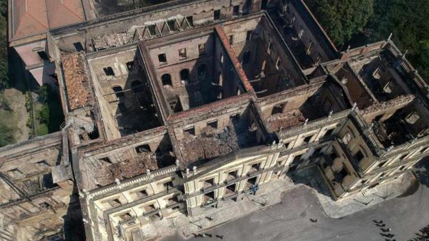 Brasil asiste con estupor a la destrucción de su gran museo por negligencia