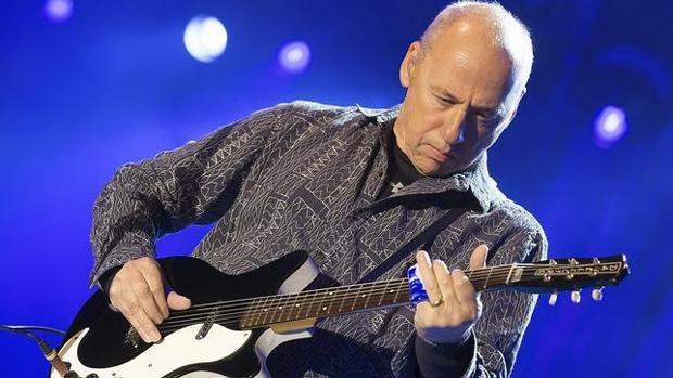 Mark Knopfler lanzará el 16 de noviembre su álbum «Down The Road Wherever»