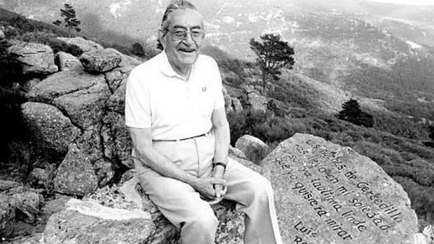 García-Máiquez y La Isla de Siltolá recuperan los 'Aforismos extraídos' de Luis Rosales