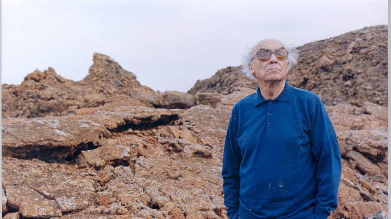José Saramago, fotografiado en Lanzarote