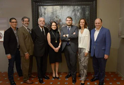 Miembros del Hispanic Council junto al cuadro de Ferrer-Dalmau sobre Bernardo de Gálvez expuesto ahora en Washington