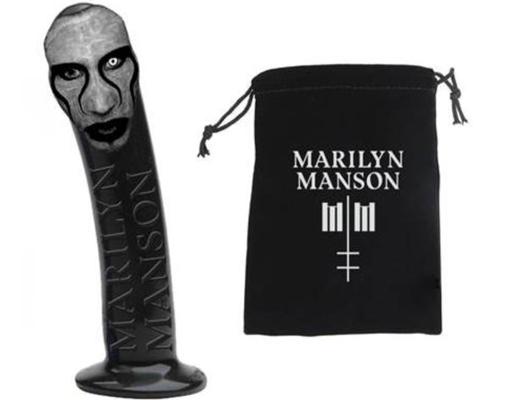 Marilyn Manson vende consoladores con su cara