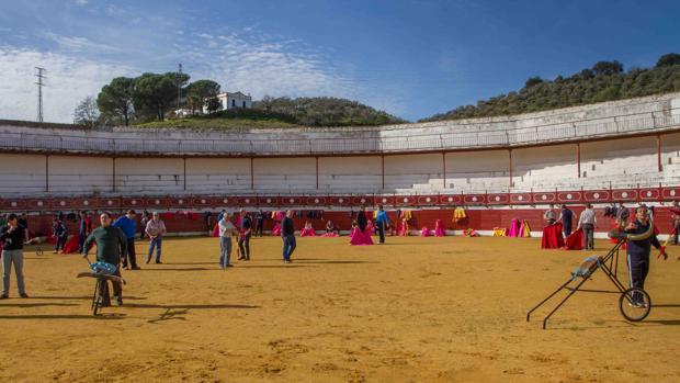 Patrimonio aprueba la rehabilitación de la plaza de toros de Constantina