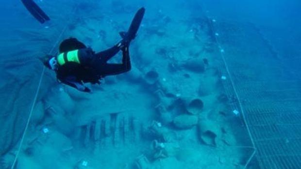 El barco encontrado en la Costa Brava tiene más de 2.100 años