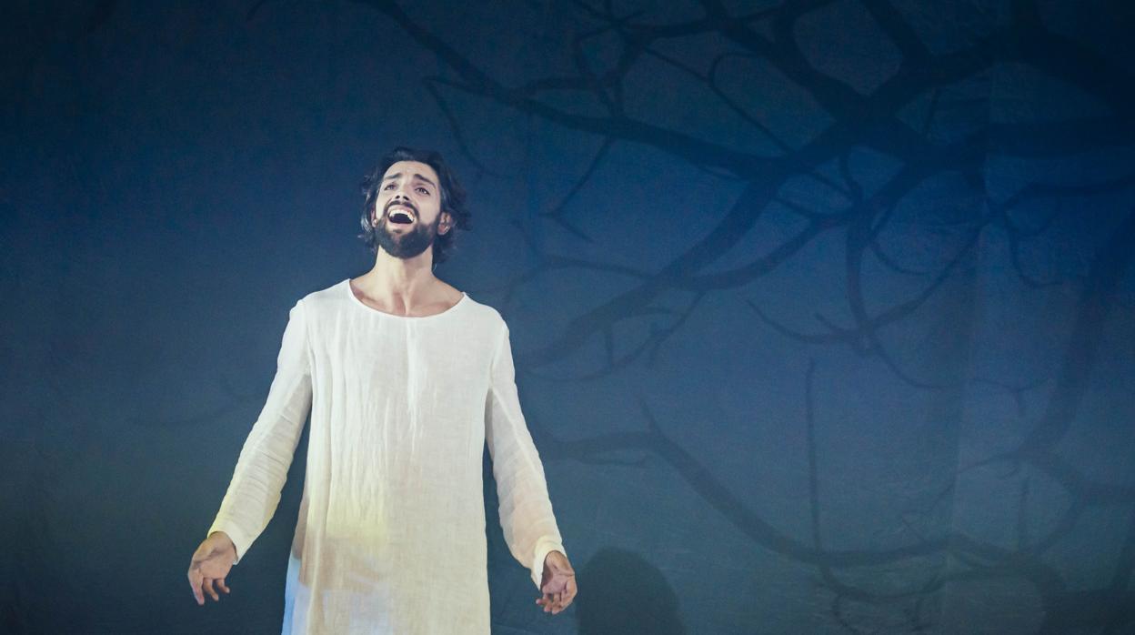 Christian Escuredo encarna a Jesucristo en «33 el musical»