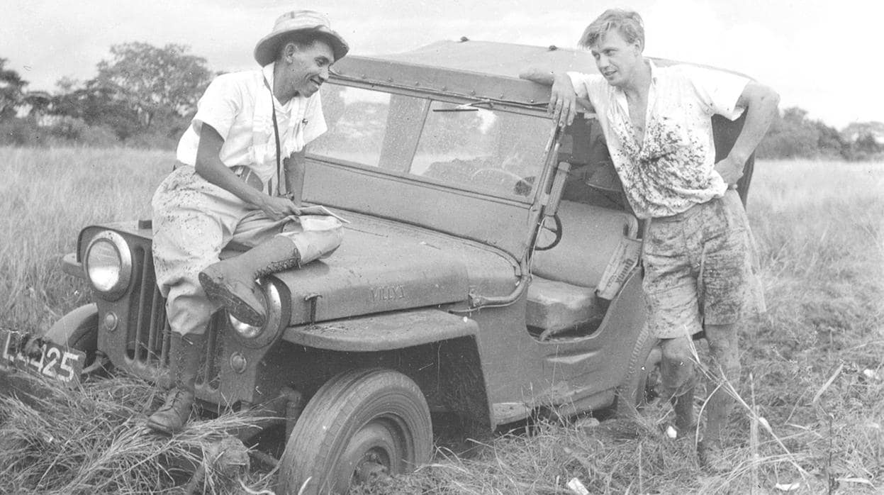 David Attenborough (derecha) en una imagen de los años 50