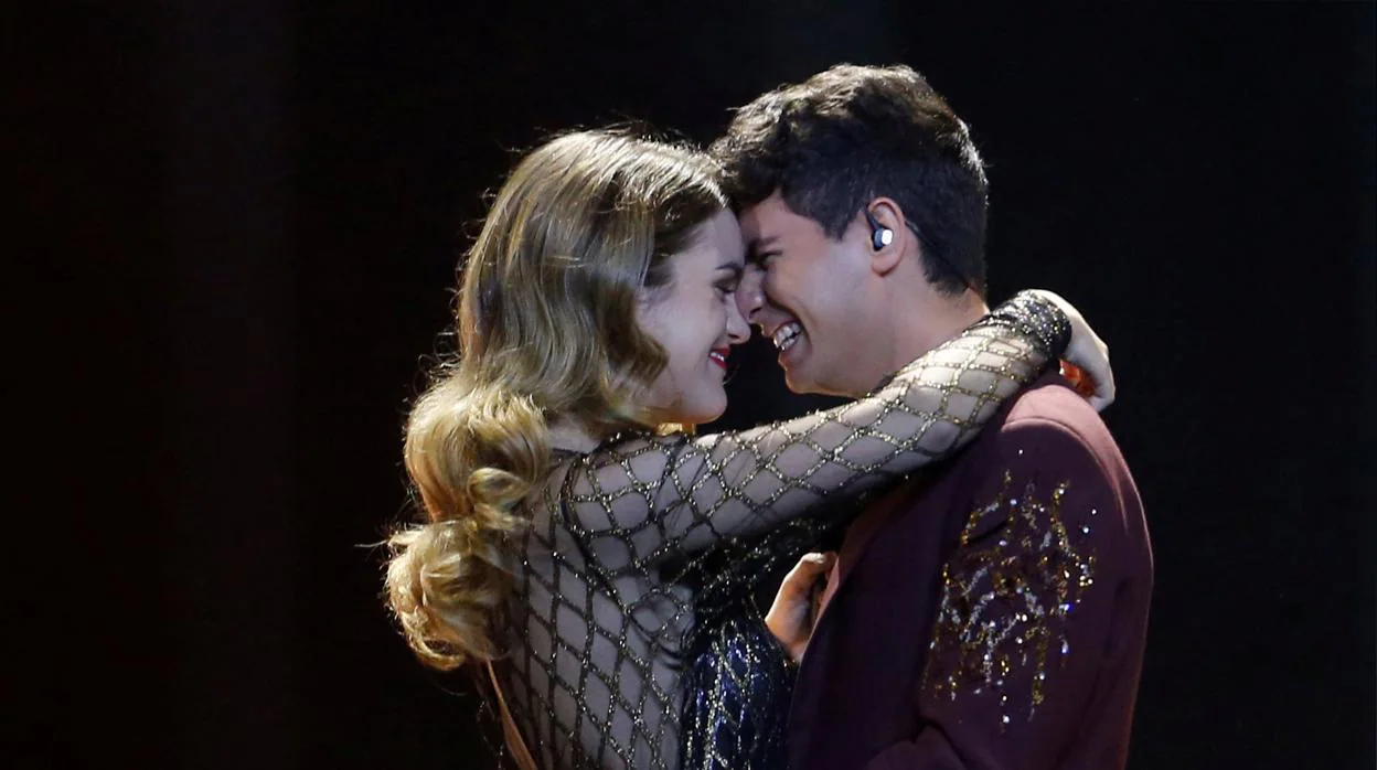 Amaia y Alfred en el momento final de su actuación en Eurovisión