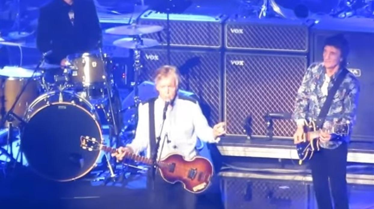 Ringo Starr aparece por sorpresa en un concierto de Paul McCartney en Londres