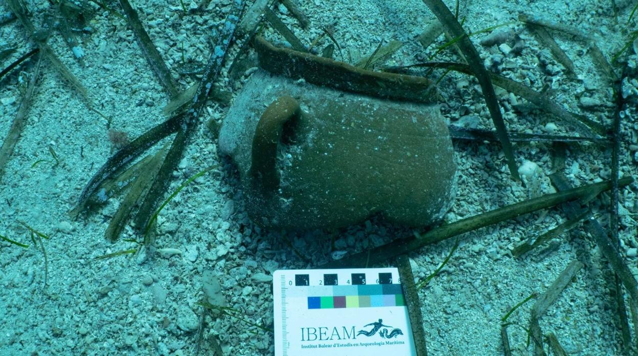 Una de las piezas halladas en aguas de Pollença