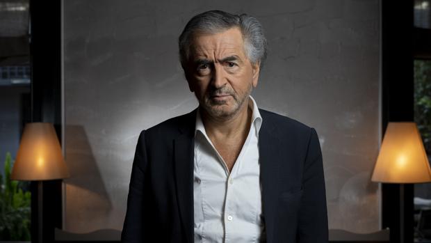 Henri Lévy: «No se puede responder sí o no en referéndum a siglos de memoria y de vínculos»