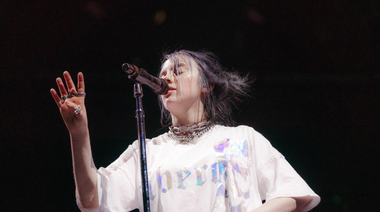 Solo tiene 17 años y un disco en el mercado, pero Billie Eilish es el nuevo fenómeno pop