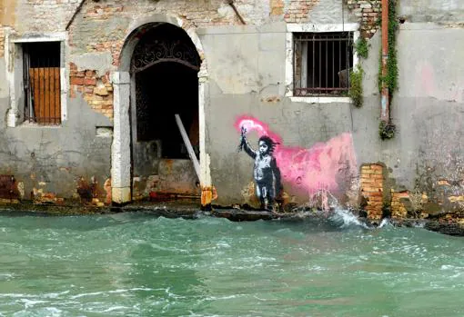 Confirmado: la última obra de Banksy está en Venecia (pero no es la que crees)