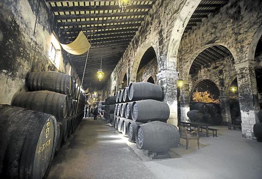 Sistema de criaderas y soleras en la bodega de Osborne