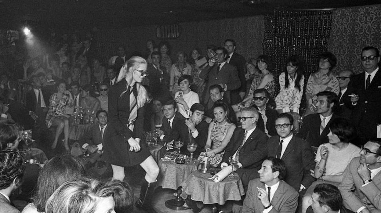 Presentación de una colección #de la diseñadora Mary Quant en la sala Bocaccio de Barcelona en 1967