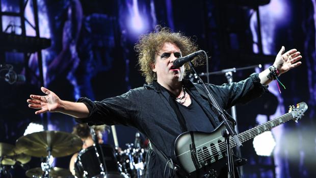 The Cure, la apoteosis de la oscuridad que lo iluminó todo