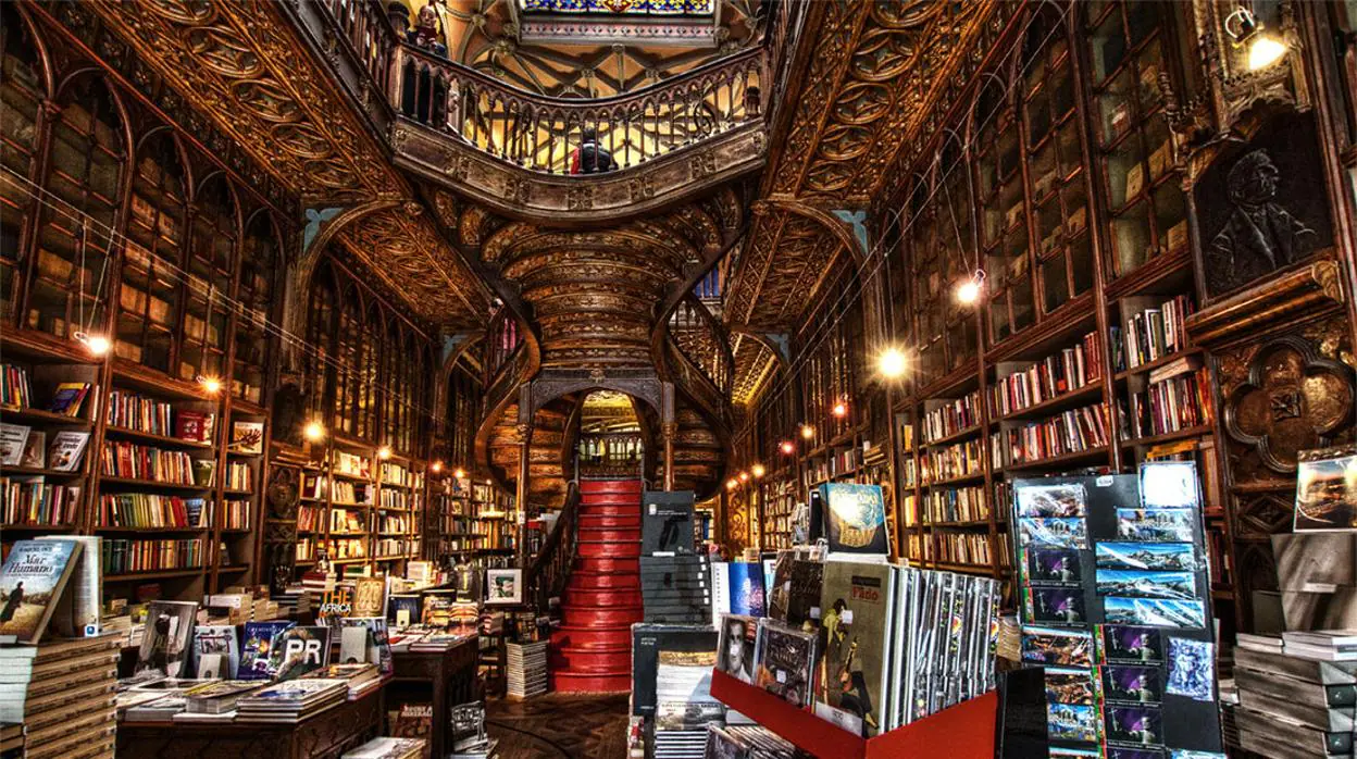 La librería Lello e Irmao, en Oporto, es la recomendación de Rodrigo, librero de Lé (Madrid)