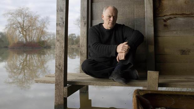 David Gilmour, guitarrista de Pink Floyd, en pie de guerra con todo su vecindario