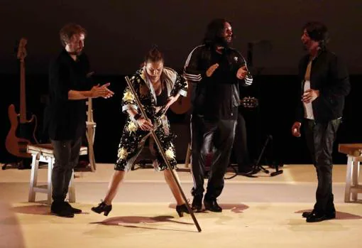 Un momento de la actuación de Rocío Molina en el Baluarte de Pamplona