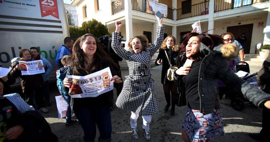 Celebración del Gordo de Navidad en Brea del Tajo en 2016