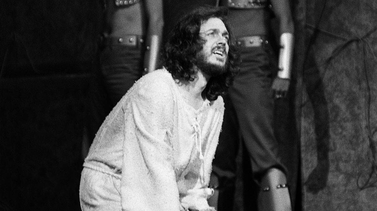 Camilo Sesto, en el papel de Jesús, durante su interpretación de la ópera rock «Jesucristo Superstar»
