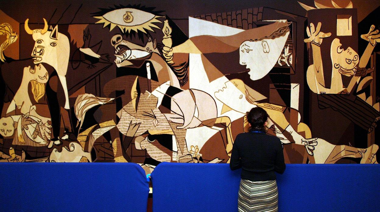 La ONU se disculpa con España y corregirá su «horrible error» sobre el «Guernica»