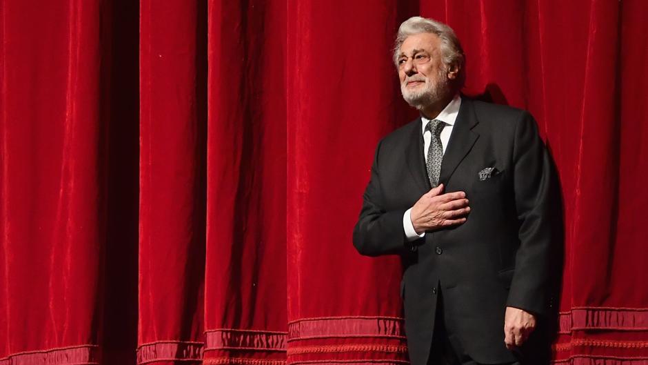 Plácido Domingo dimite como director de la Ópera de Los Ángeles