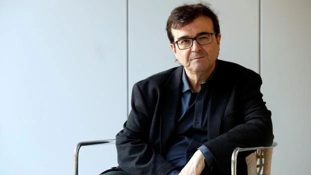 Javier Cercas: «Lo que ha pasado en Cataluña, que ha sido tan tremendo, me ha cambiado como escritor»