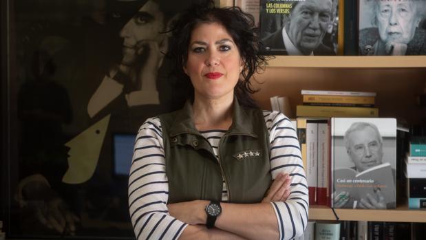 Eva Díaz Pérez: «Quiero traer la normalidad literaria, que no funcionen las etiquetas ideológicas»