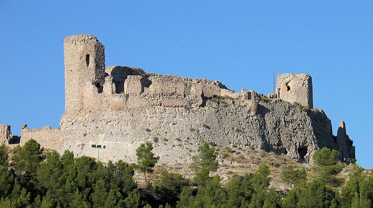 Castillo Mayor de Ayub