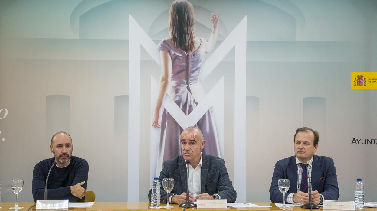 Javier Menéndez, Antonio Muñoz e Ignacio Trujillo durante la presentación del evento