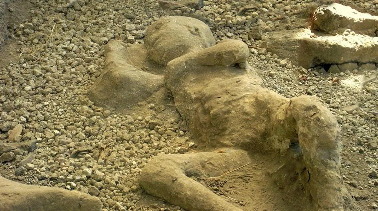 El calco del niño que huía del Vesubio en Pompeya