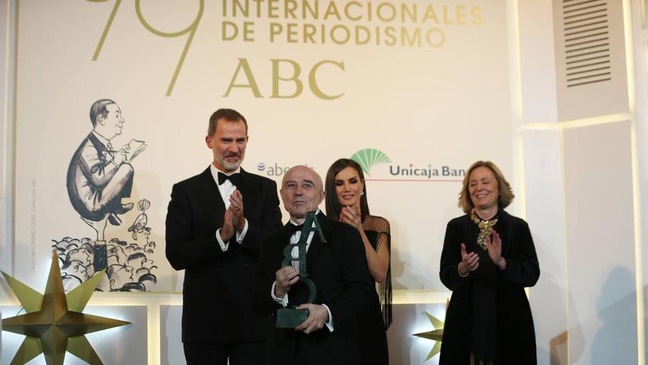 Aquí puedes ver el discurso íntegro de Gabriel Albiac en los Premios Mariano de Cavia