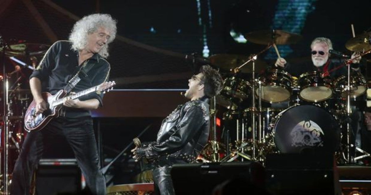 Queen con Adam Lambert, durante un concierto en 2015