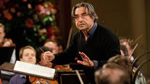 Riccardo Muti dirigirá el Concierto de Año Nuevo en 2021