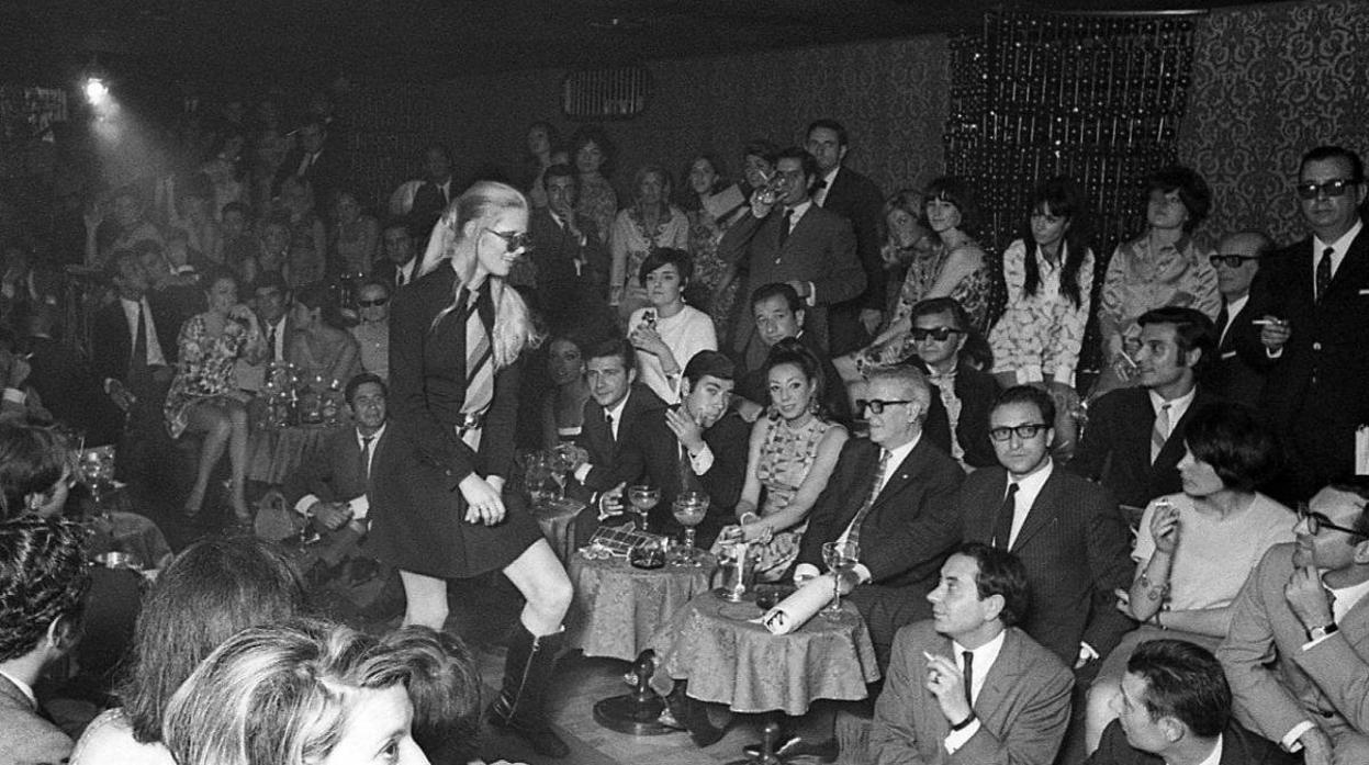 Presentación de una colección de la diseñadora Mary Quant en la sala Bocaccio de Barcelona, en 1967