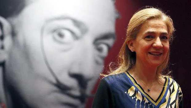 La Infanta Cristina asiste en Moscú a la inauguración de la exposición «Arte mágico» dedicada a Dalí