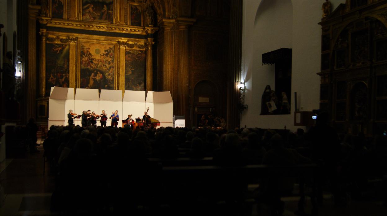 La Orquesta Barroca de Sevilla durante su concierto en la Anunciación