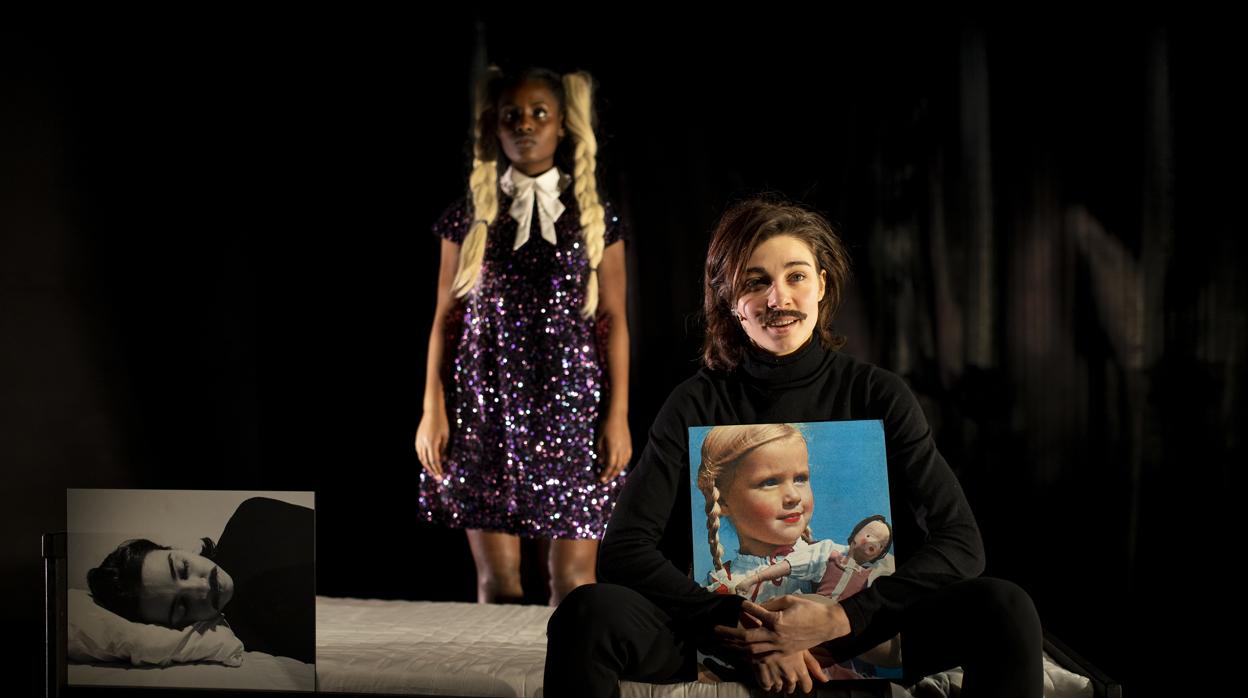 Carmen Climent y Selam Ortega, en una escena de la obra